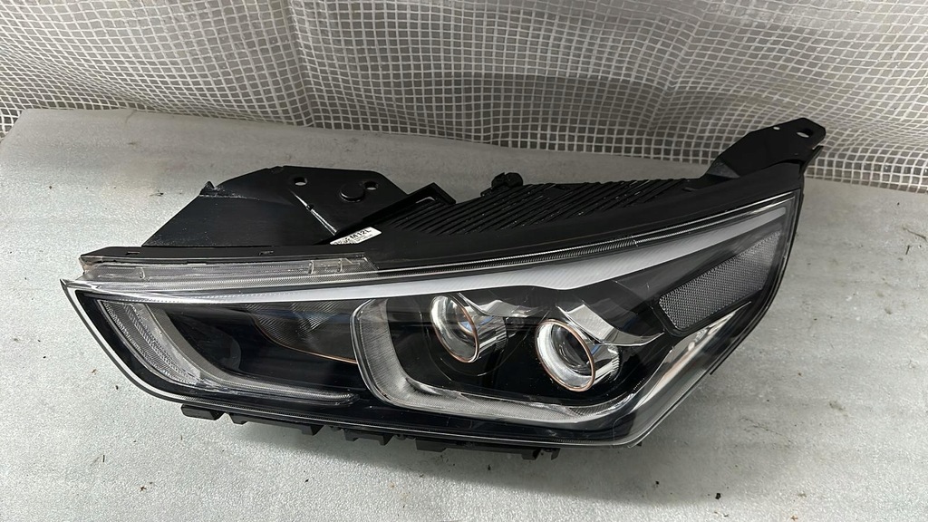 фото №1, Hyundai ioniq 2018- лампа левая full led перед