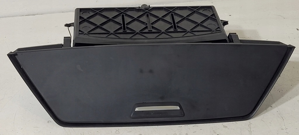 фото №1, Bmw x1 e84 бардачок тунель