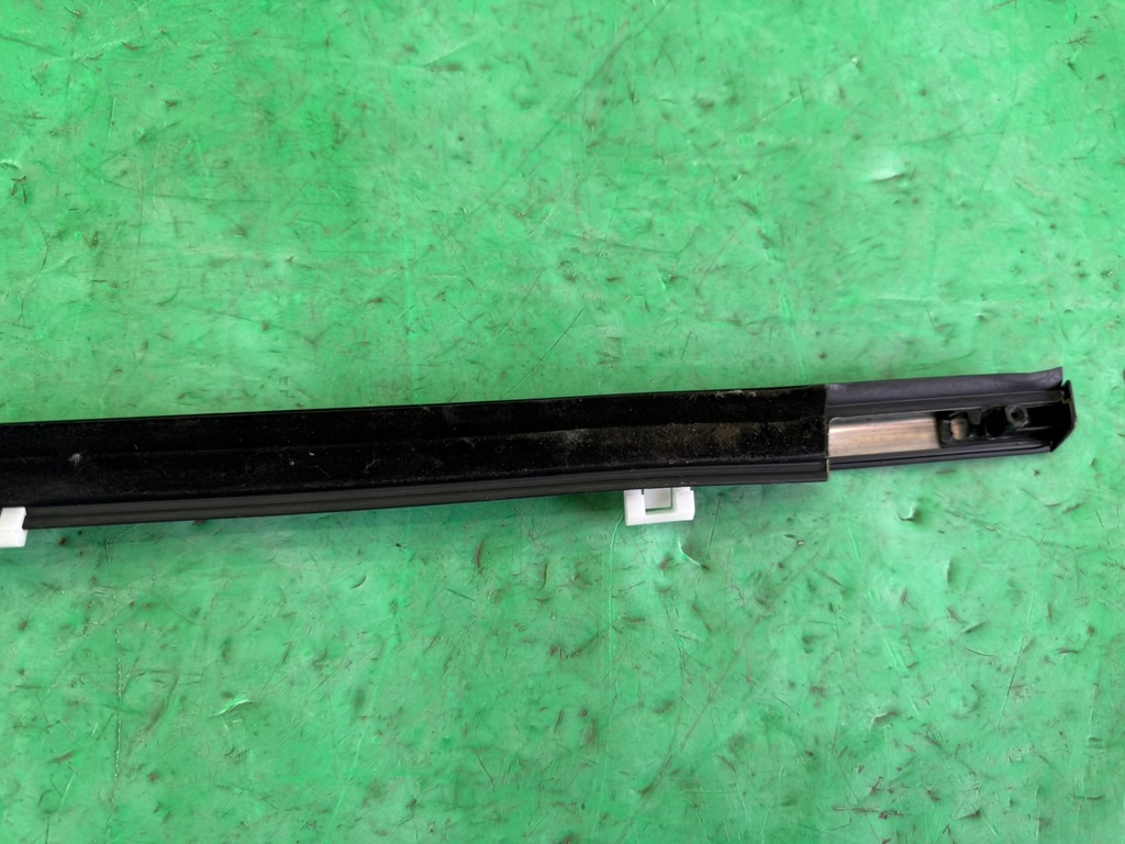 фото №10, Молдинг дверь уплотнитель наружная правая передняя kia ceed i 1 06-12