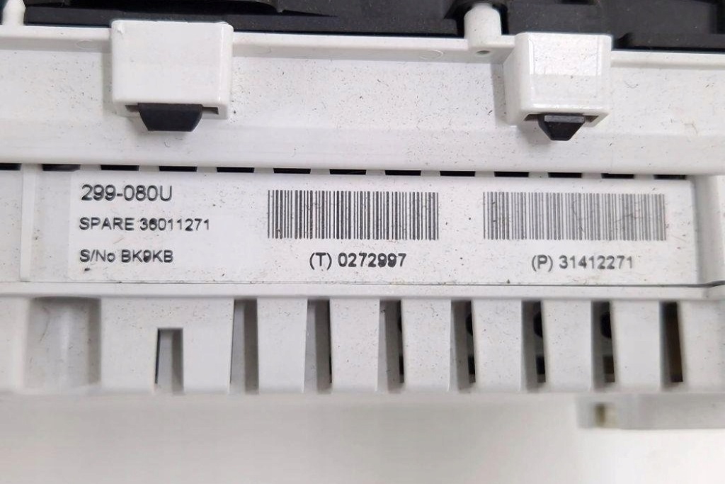 фото №8, Счетчик volvo v40 cross country 526 31412271 1.6l дизель 84kw 2014