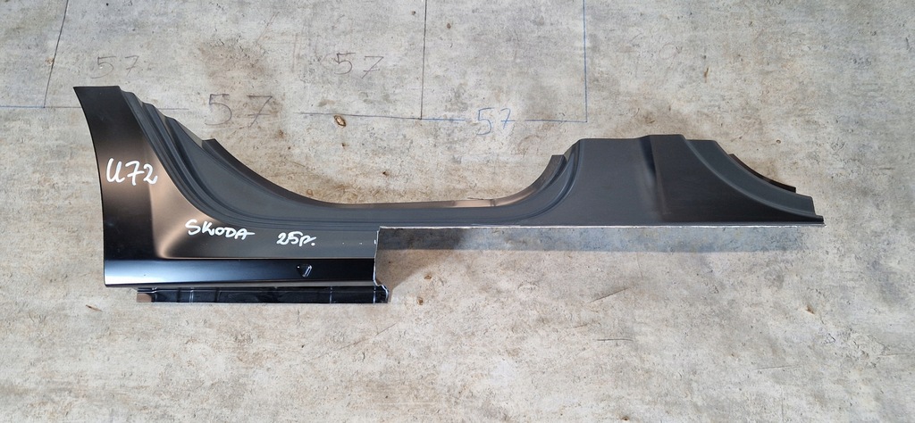 фото №1, Skoda octavia 4 iv обшивка поріг поріг праве
