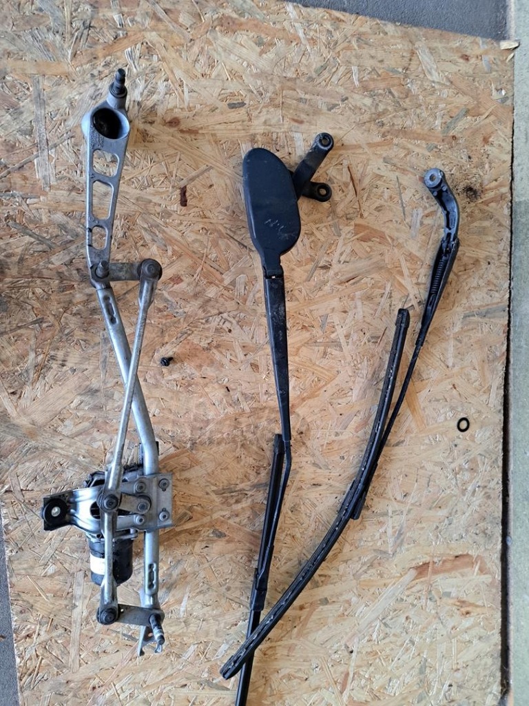 фото №1, Mercedes w247 b-klasa механизм дворники перед передний рычаги kpl