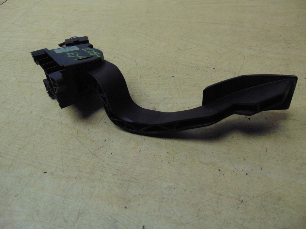 фото №5, Потенциометр педаль газа opel combo d doblo ii 1.3