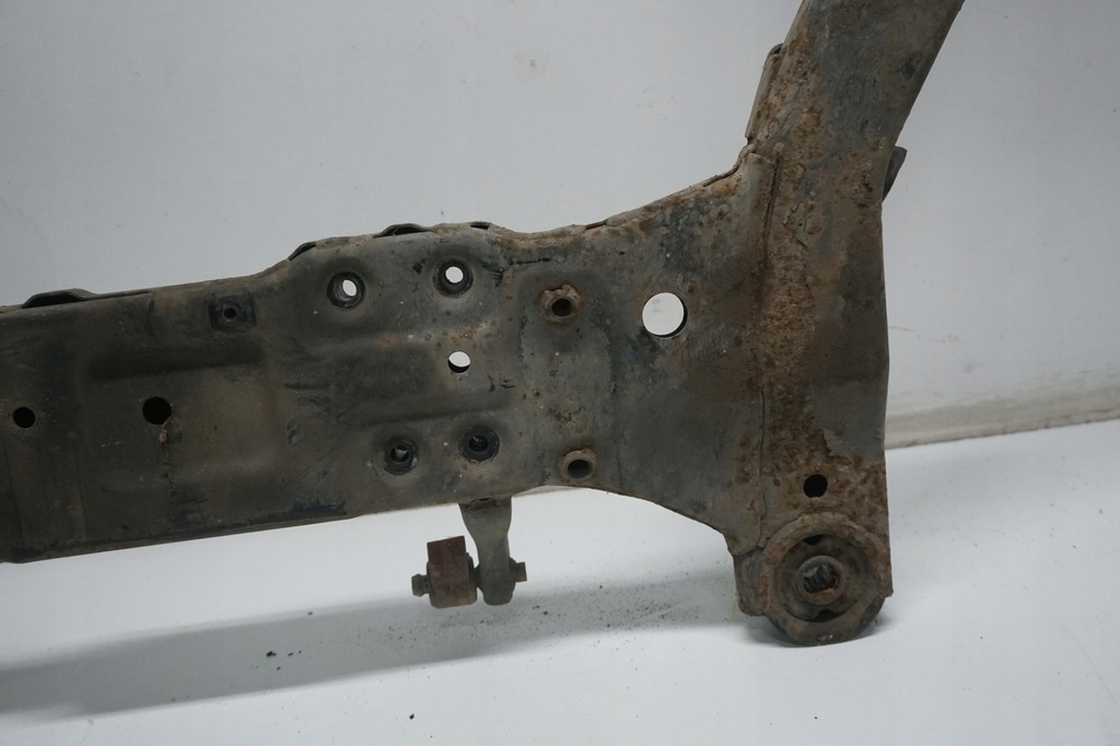 фото №13, Kia ceed i 2.0crdi d4ea балка подвеска подрамник подрамник 624051h020