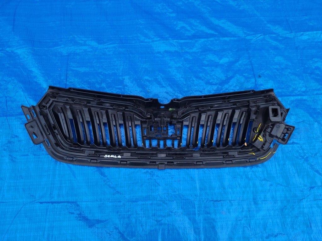 Skoda kamiq | решётка радиатора решётка радиатора бампера перед чёрный monte carlo 658853653 Цена