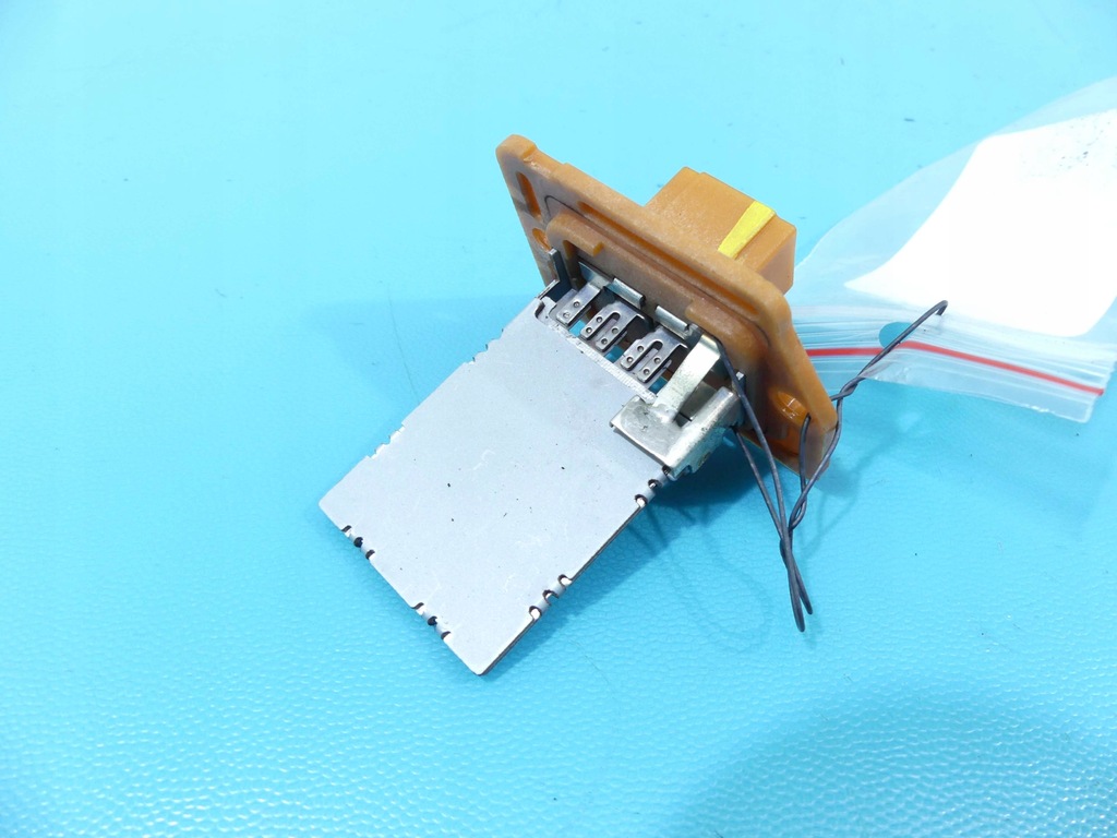 фото №1, Резистор резистор hyundai i30 ii 12r