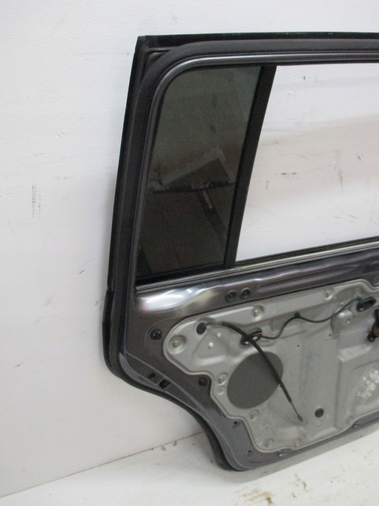 фото №8, Дверь левая задние vw touran 1t0