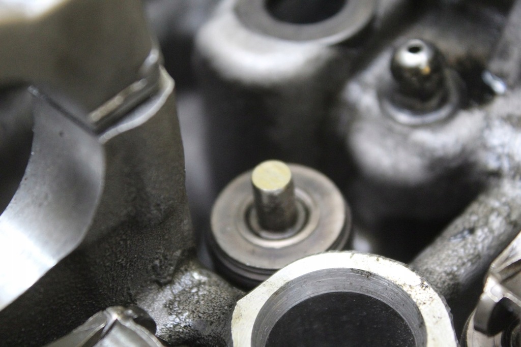 фото №7, Головка ліва audi a8 d4 4.2 tdi cds 0573a