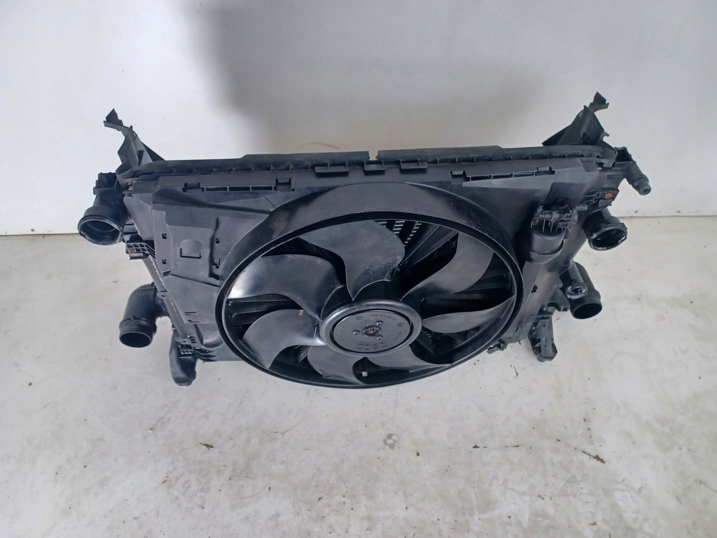 фото №8, Mercedes e w207 207 бампер капот радіатор лампи kompletny перед 988