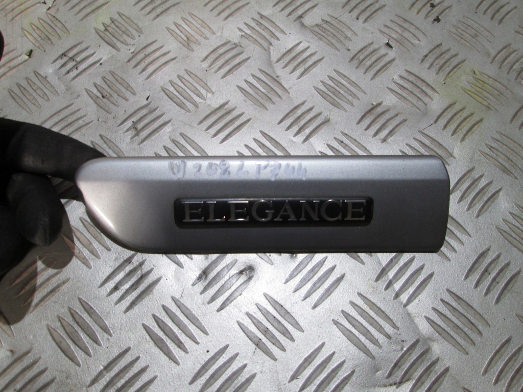 фото №1, Молдинг крыла перед mercedes w208 правая 744