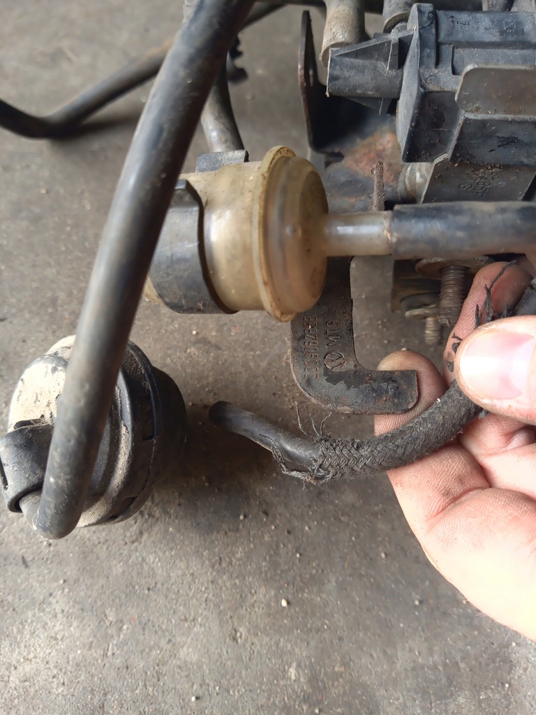 фото №9, 702129965 046905291a 1h0906627 клапан вакуумa volkswagen