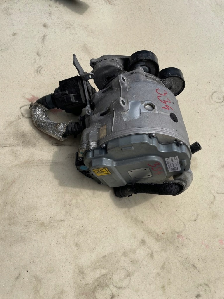 Audi a6 a7 q5 a8 q7 3.0 tdi генератор 4n0903028m Киев