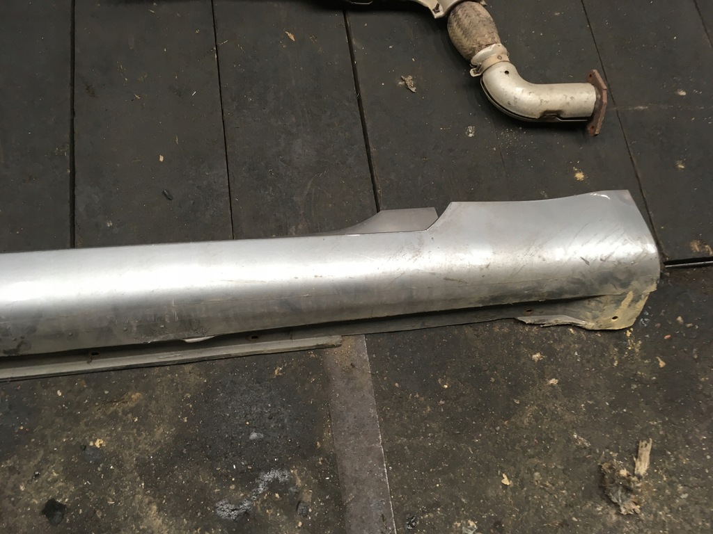 фото №4, Поріг правий nissan 350z wv2