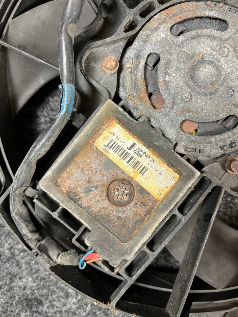 Citroen / peugeot вентилятор радиатора 9682626680 9400039-06 с Разборки