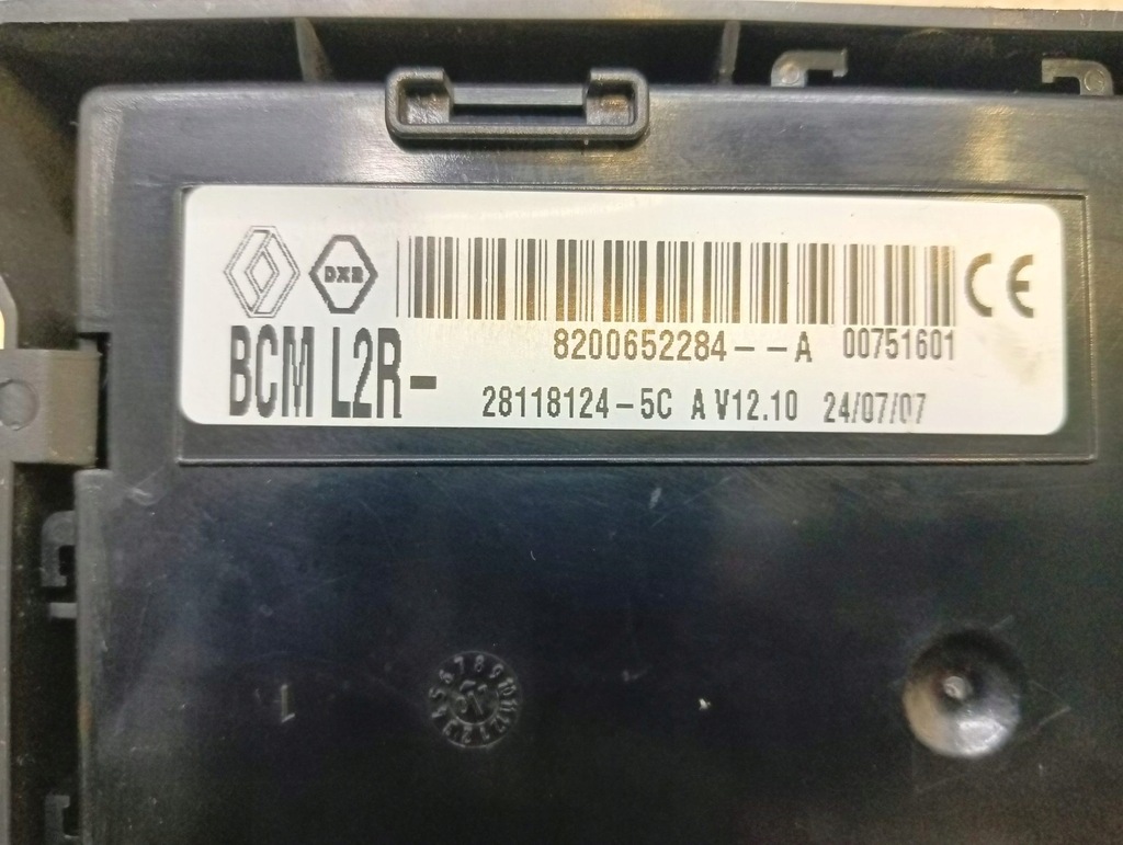 фото №4, Модуль bcm renault clio iii 1.2 16v 8200652284a