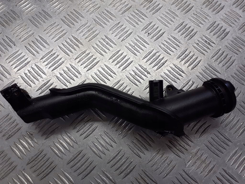 фото №1, Заливна горловина оливи peugeot 407 2.0 hdi 9654733980