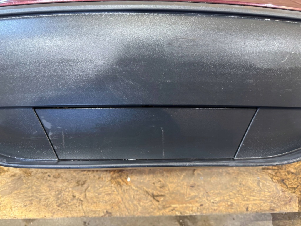 Tesla model y 20- бампер задня задній Зі Шроту