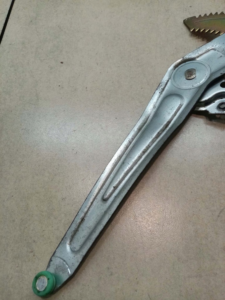 фото №6, Подъемник стекло левый задняя daihatsu cuore vi