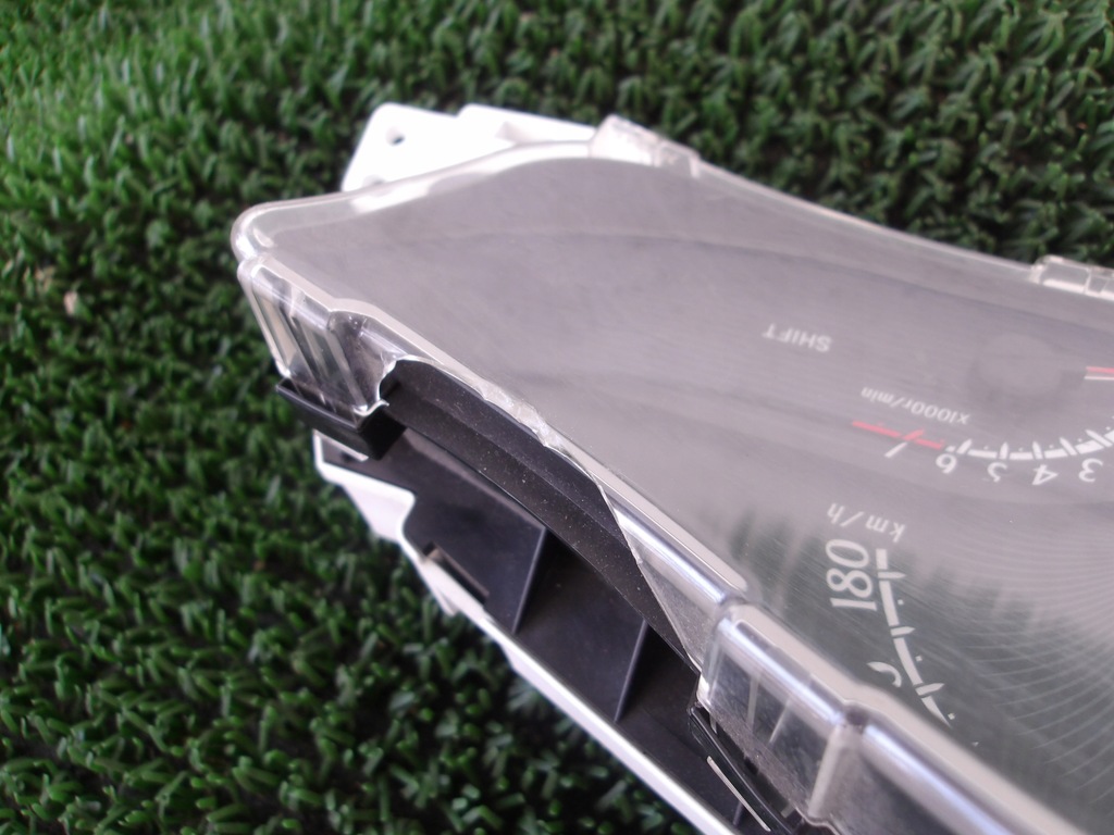 фото №5, Toyota iq 2008- 1.0 b счетчик приборы 83800-74040-c