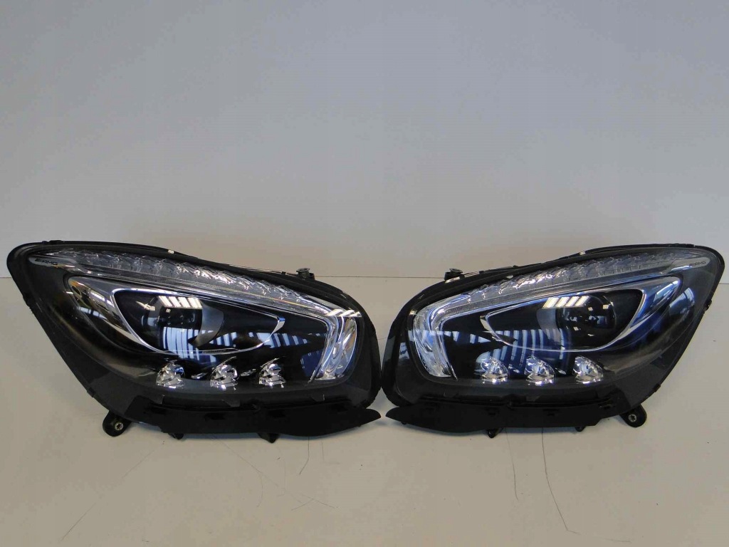 Mercedes amg gt 190 дорестайлінг  фара права led high performance європа Зі Шроту