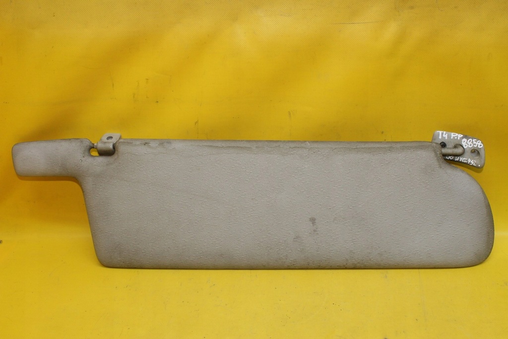 фото №1, Захист сонцезахисна правий перед vw t4