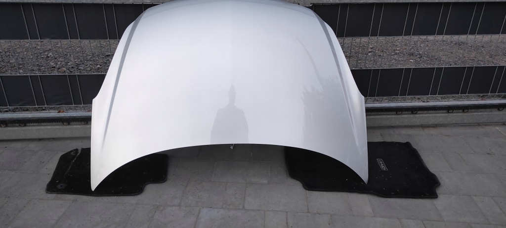 Капот кришка двигуна opel corsa d z157 без  іржа ! Доставка