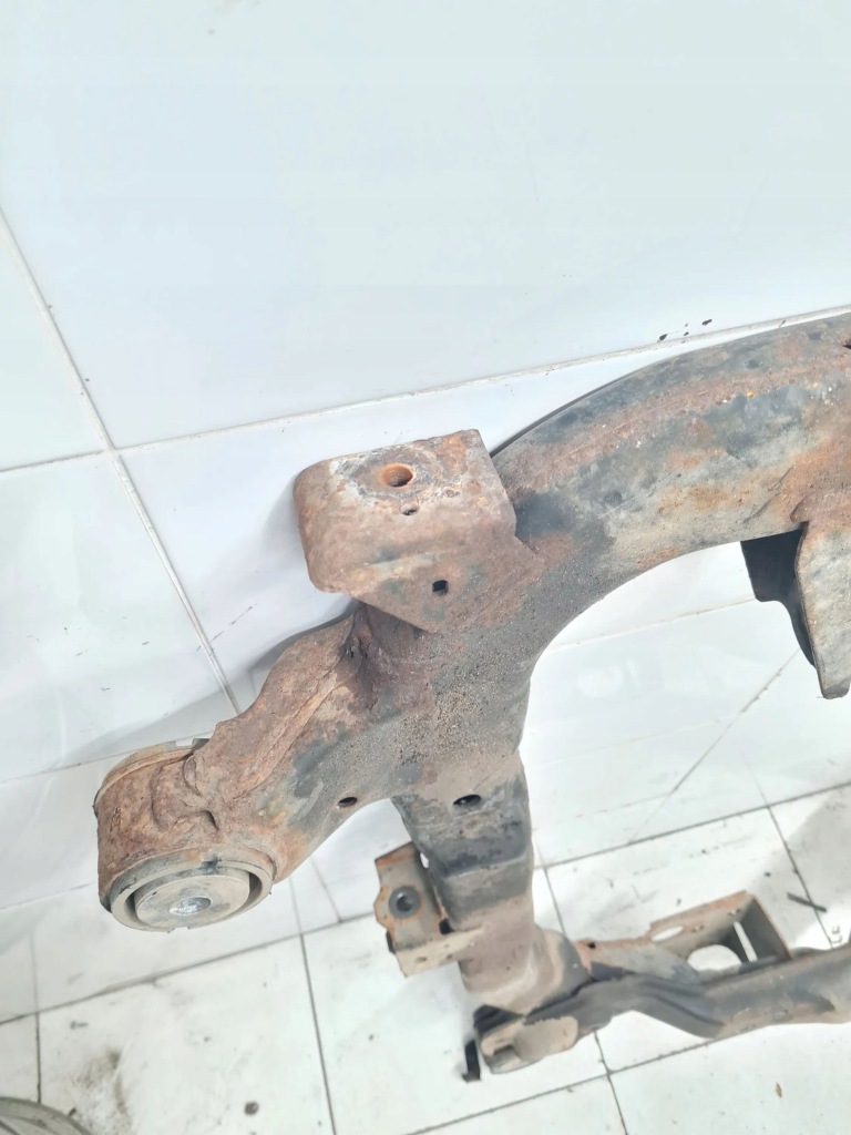 2006 fiat croma подрамник передние Киев