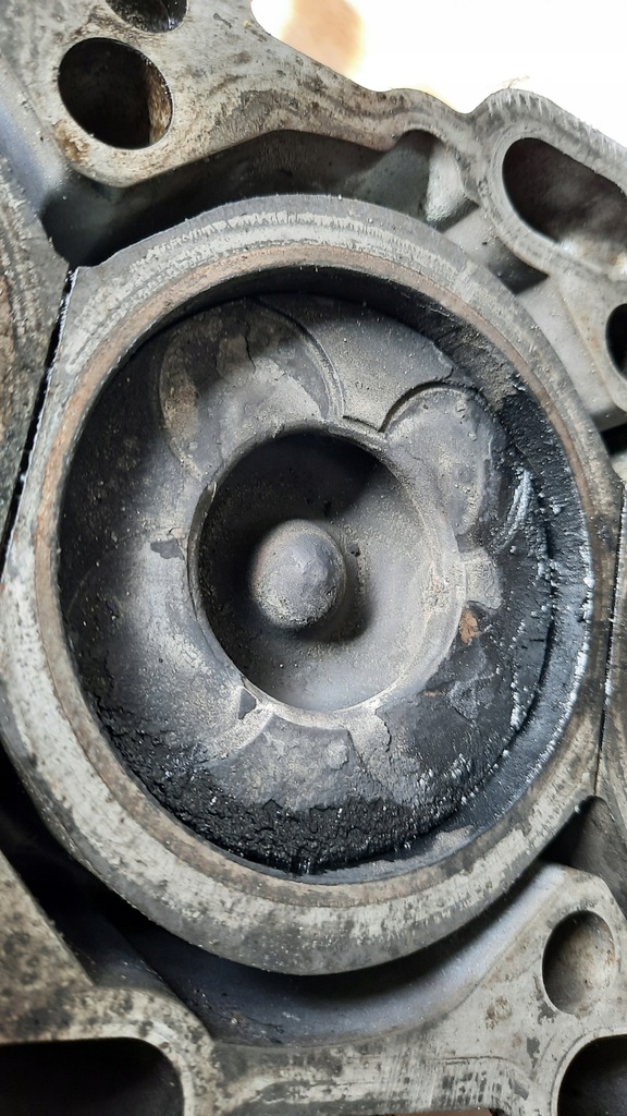 фото №11, Блок двигателя wał d5244t volvo s60 v70 ii 2.4 d5 163km