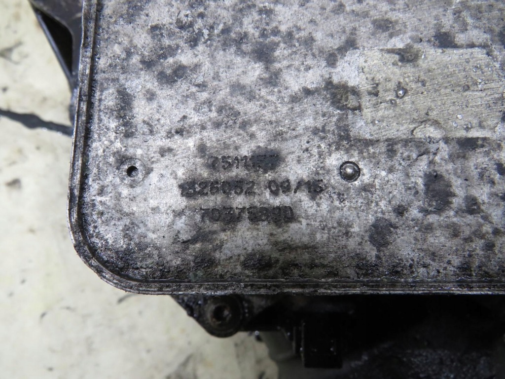 Корпус фильтра масла x-trail iii t32 1.6 dci 152085948r с Разборки