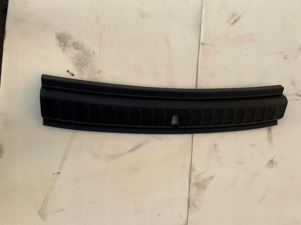 фото №1, Bmw x1 u11osłona поперечина заднего багажника 9461985