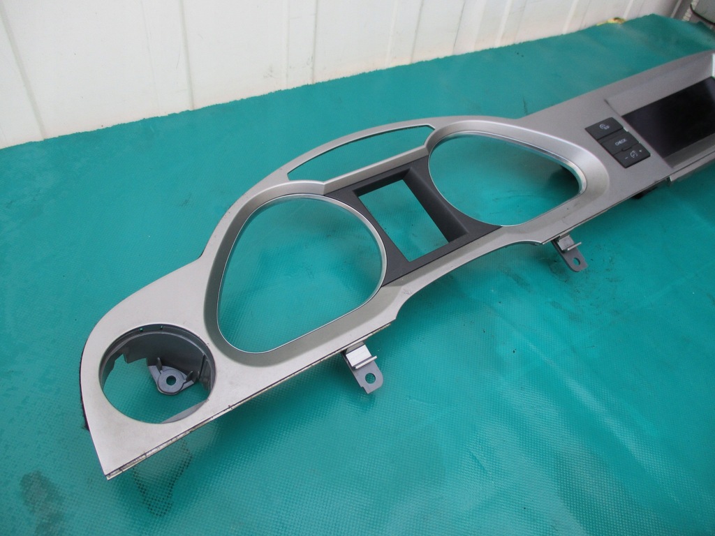 фото №2, Audi a6 c6 дисплей радио рамка lcd 4f0919603