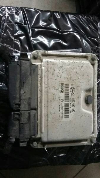 фото №1, Бортовой компьютер vw golf iv 1.4b