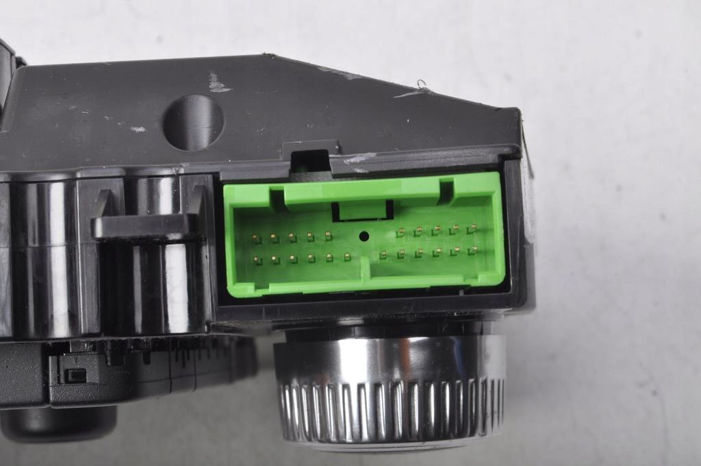 фото №9, Volvo s60 ii v60 панель кондиционера 31443426