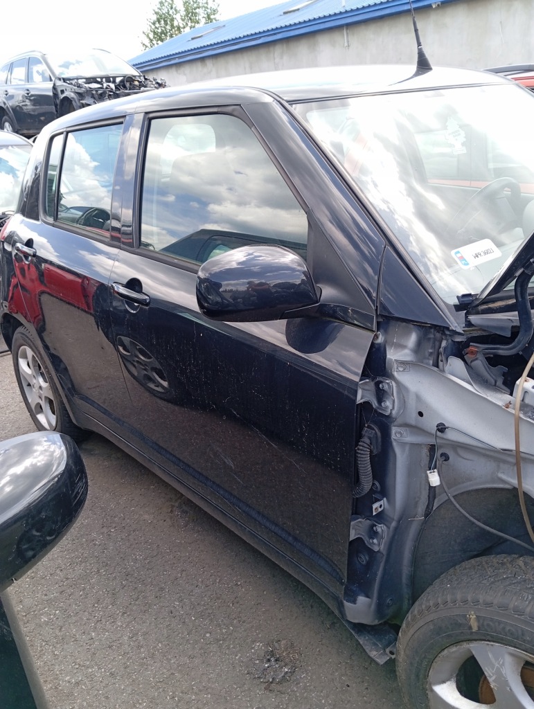 фото №1, Suzuki swift mk6 5d двері праве передні перед
