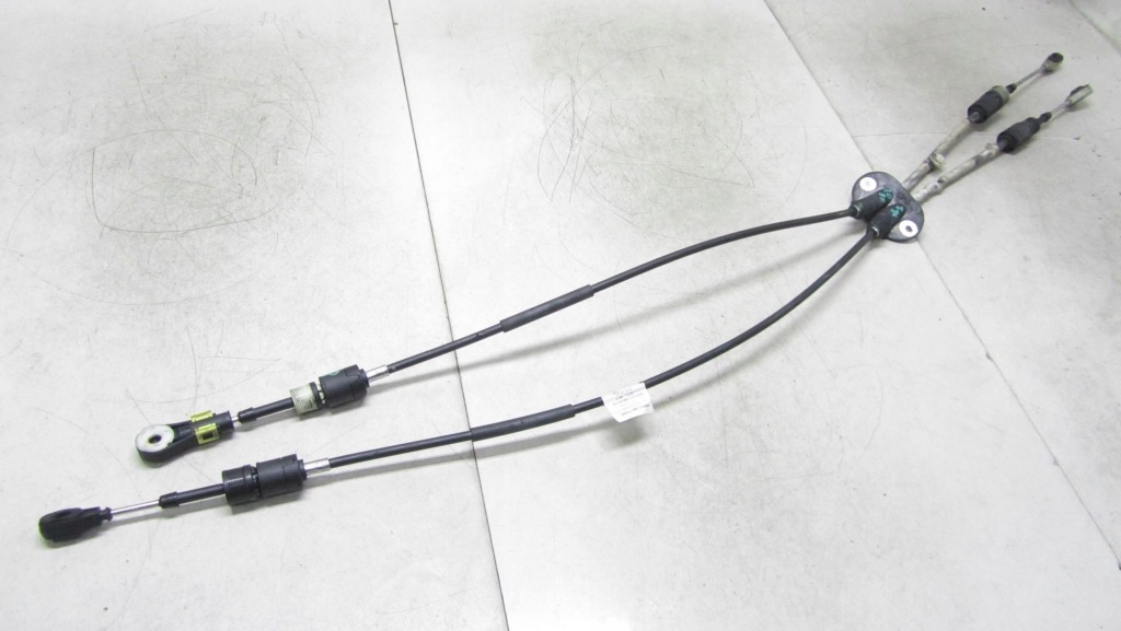 Купить Volvo xc60 рестайлинг  2.0d тросы переключения передач 13-