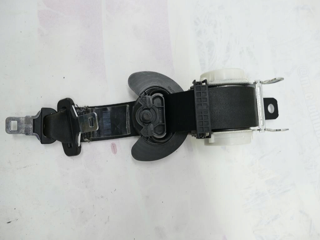 фото №1, Peugeot 5008 pas безопасности задняя задний