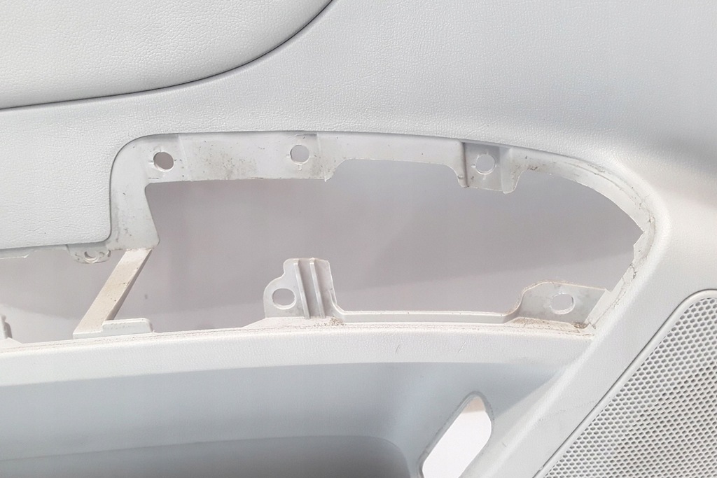 фото №11, Обшивка передніх лівих двері hyundai sonata v nf 823103k000 3.3l