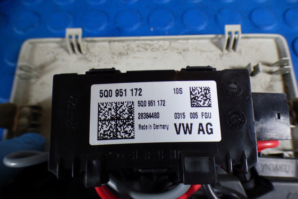 фото №5, Защита заглушка потолка датчик движения 5q0951172 1z0877829b skoda fabia iii