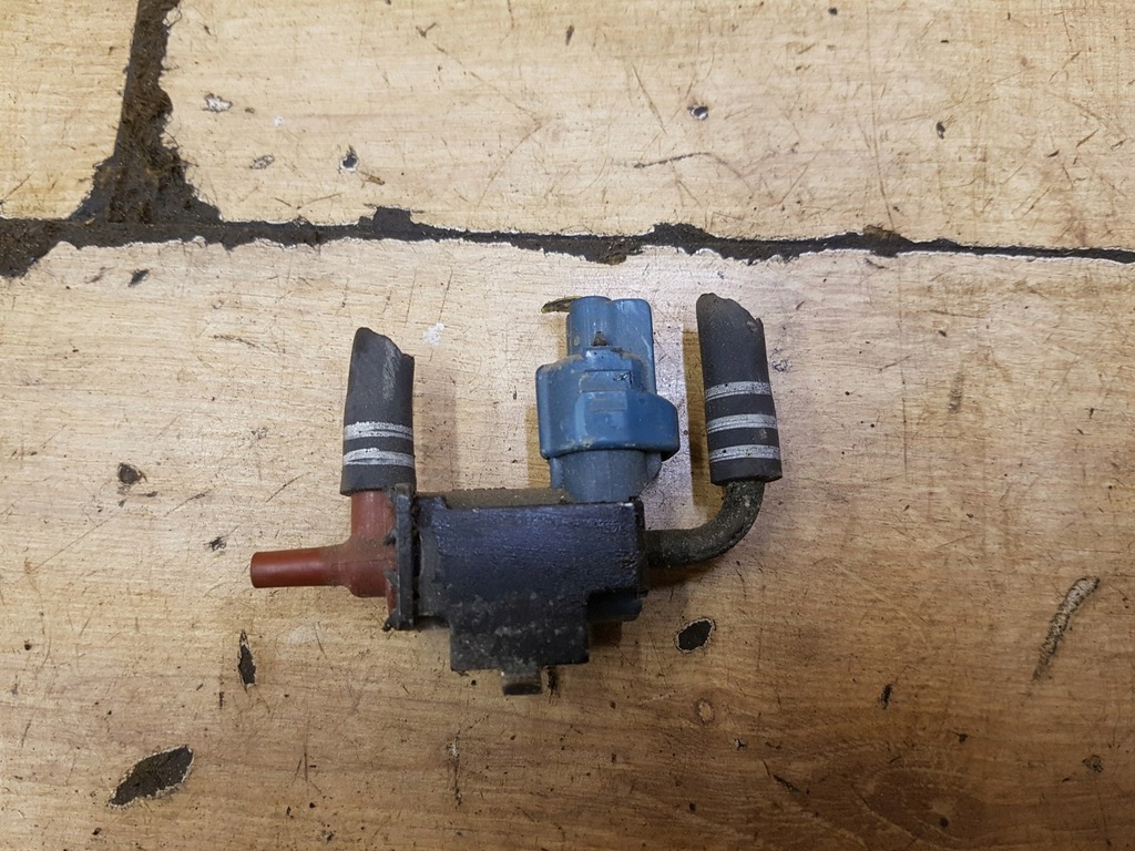 фото №1, Клапан вакууму toyota rav4 i 2.0 16v