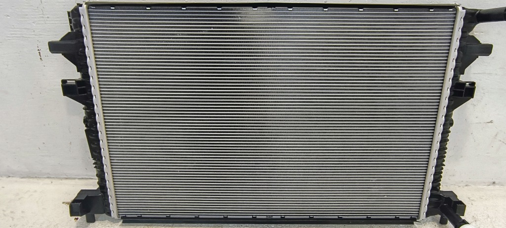 Радіатор води volkswagen audi seat skoda 1.0 tsi 2q0 Київ