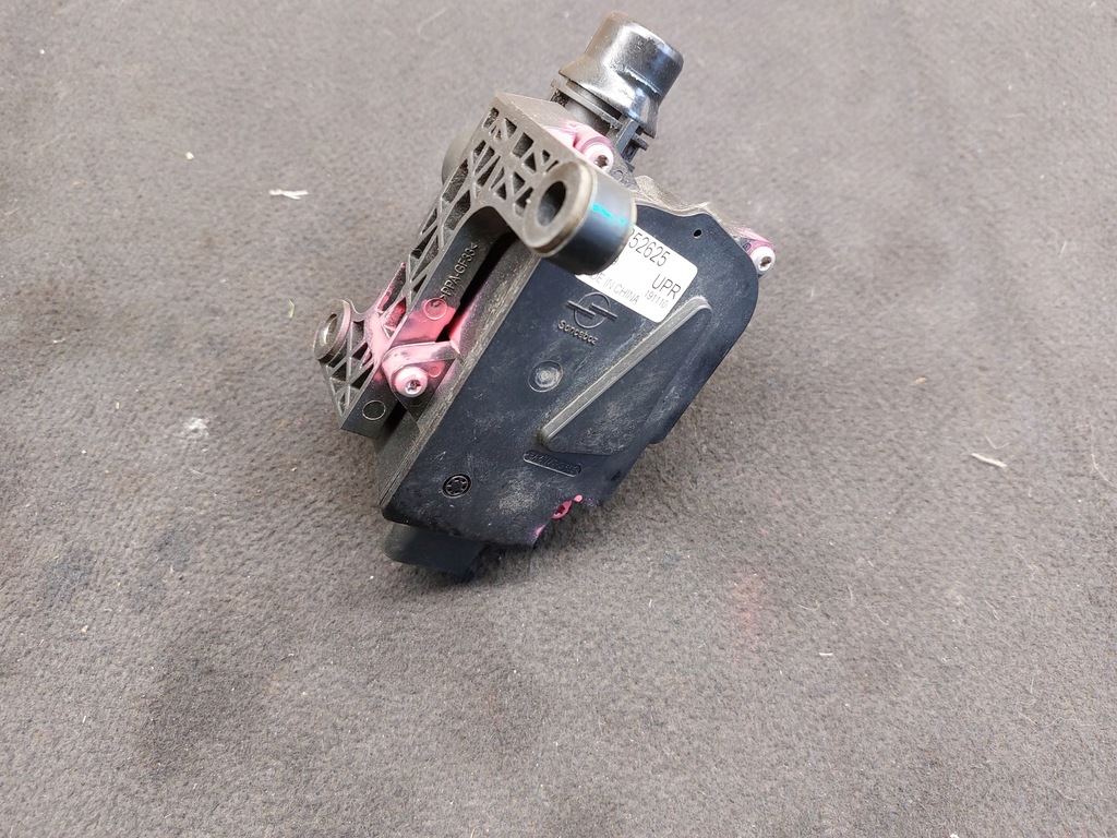 фото №1, Насос wody volvo xc90 ii 20r b5