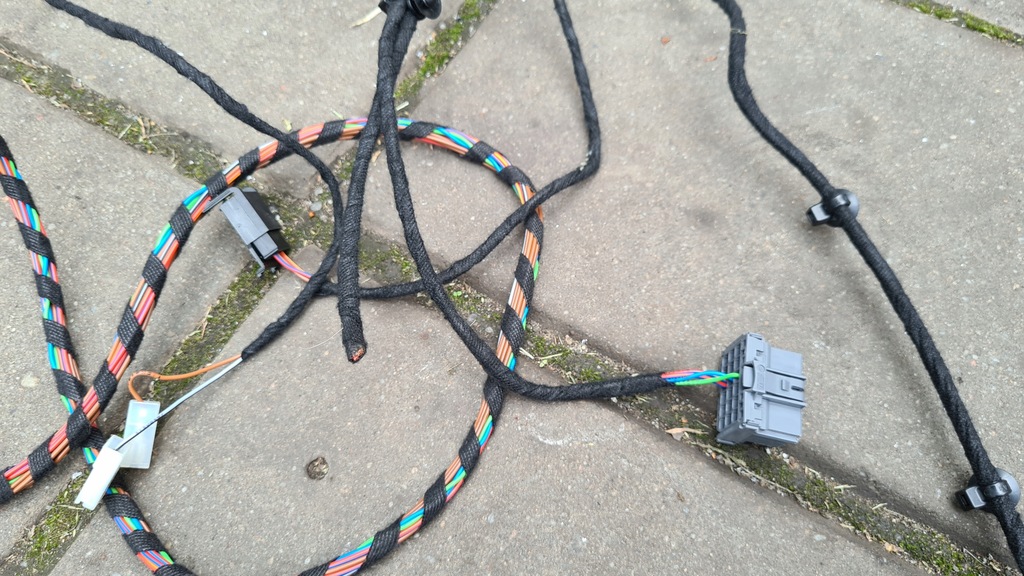 фото №10, Mercedes atego стеля оббивка