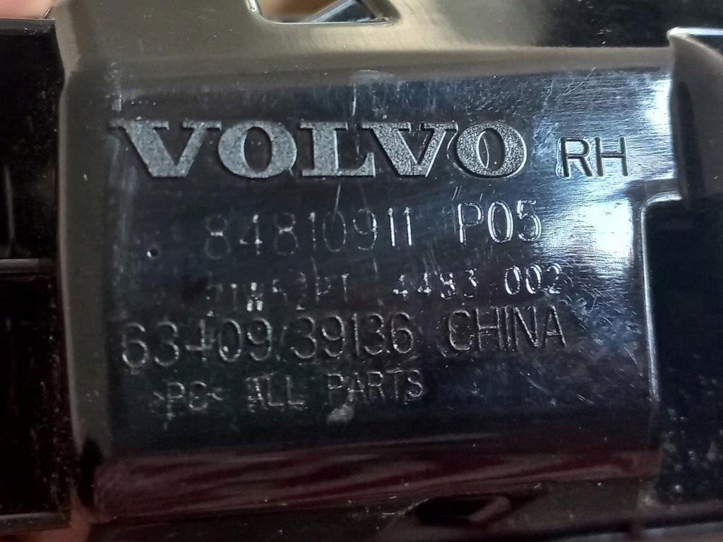 фото №8, Nowa оригинальная лампа лампа внутренняя кабины volvo fh 4 fh 5 led 84810911