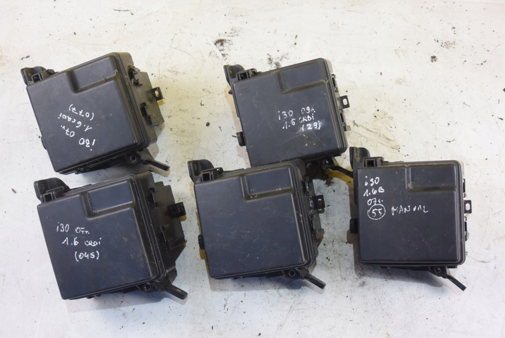 фото №1, Коробка предохранителей hyundai i30 07-09