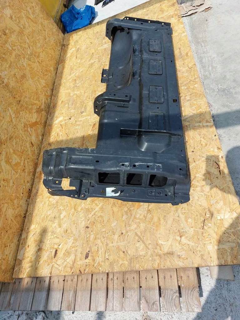 фото №5, Ford ranger 13-21 rok левая четверть обшивка задняя