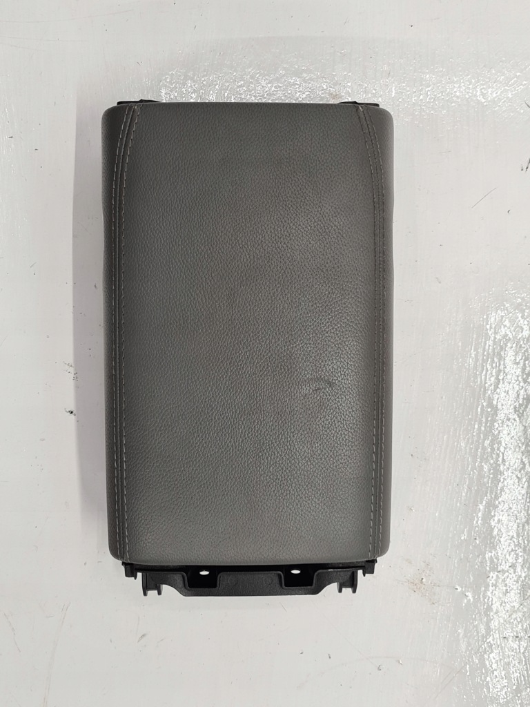 фото №1, Mercedes cls w219 підлокітник шкіряний