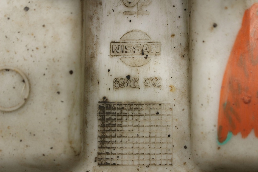 фото №5, Левая молдинг крыла nissan cabstar 02r.