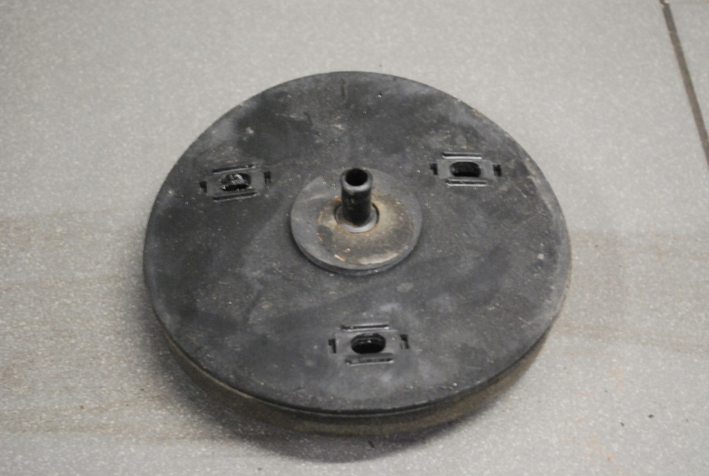 фото №1, Заглушка гаситель audi a6 c5 allroad 4z7616010a