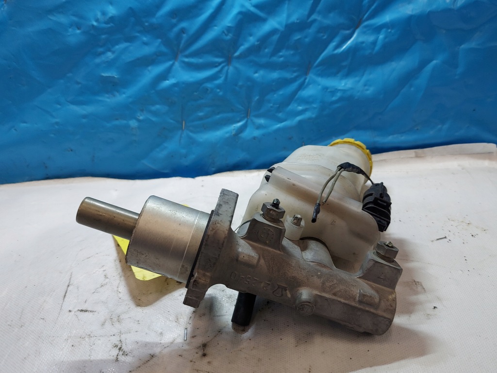 Насос тормозная alfa 147 1.6 16v lucas2540 с Разборки