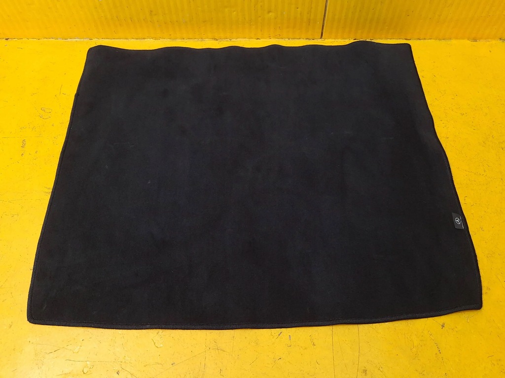 фото №1, Mercedes glb x247 обшивка багажника